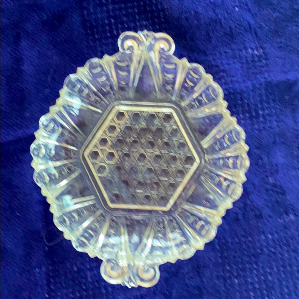 VTG clear pressed glass handled trinket/nut dish